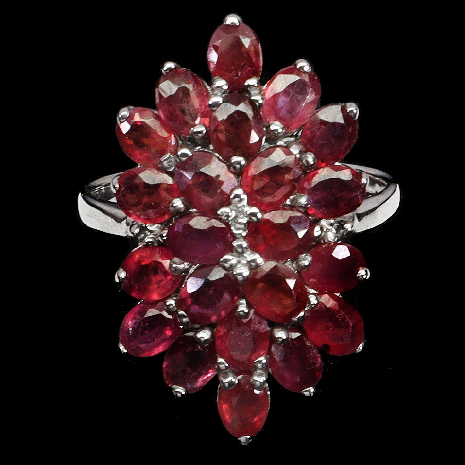 LARGE RUBY CLUSTER RING